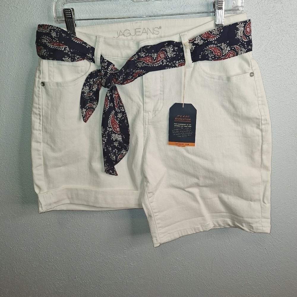 🌟 Jag Carter Girlfriend Shorts With Belt Size 10 NWT - Picture 2 of 7